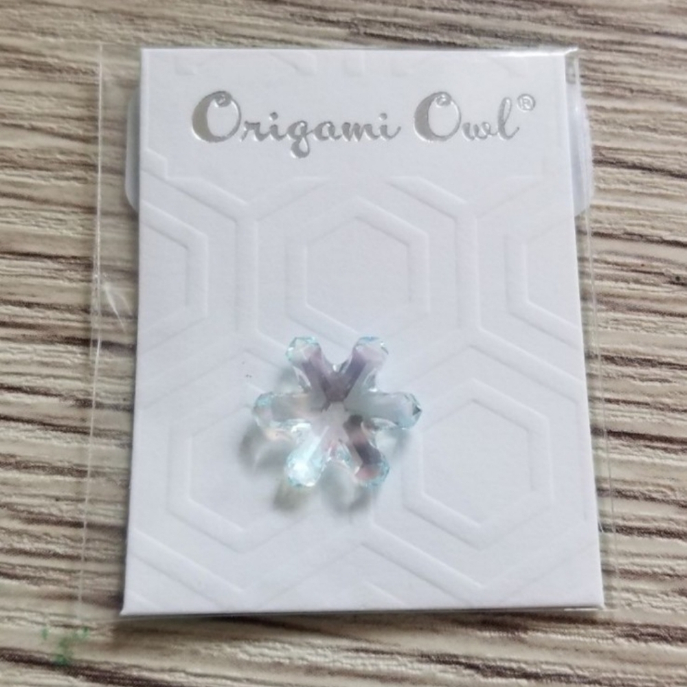 🦉Swarovski Snowflake